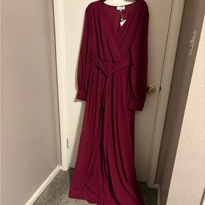 Elegant Chiffon Burgundy Maxi Dress